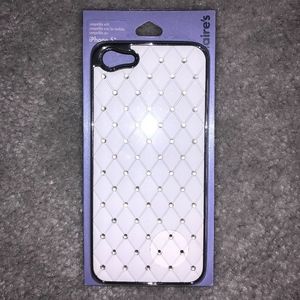 NWT White Jeweled iPhone 5/5S/SE Case